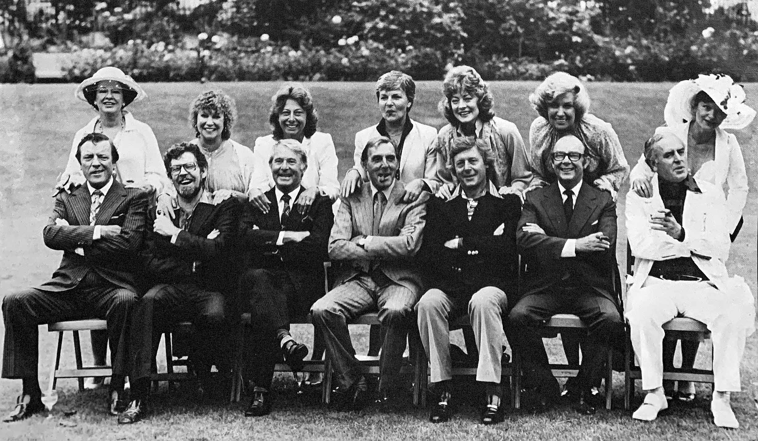 Eamonn Andrews, Rolf Harris, Ernie Wise, Eric Sykes, Michael Aspel, Eric Morecambe and George Cole with their wives
